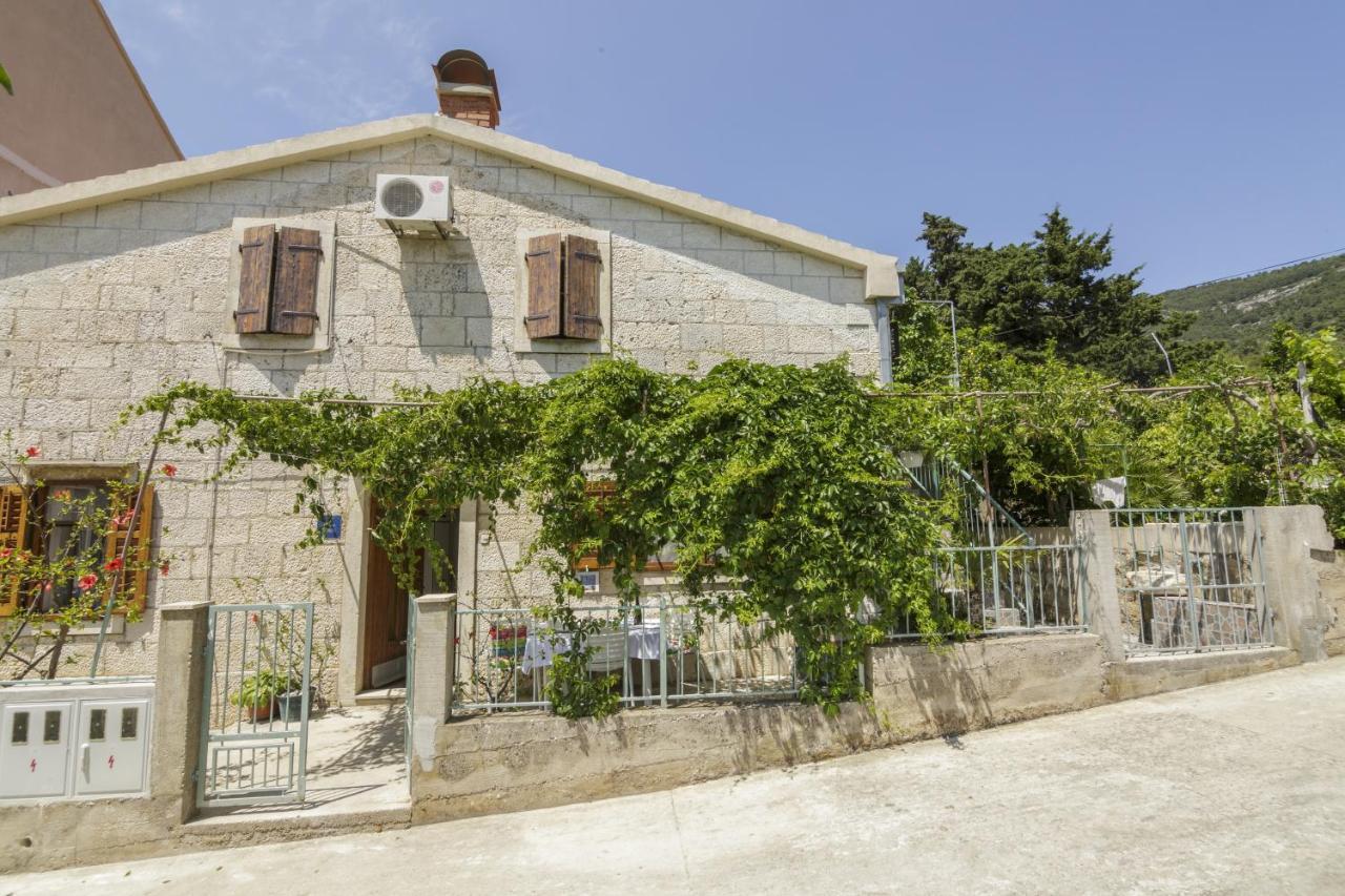 By The Sea Komiza, Vis - 11671 Apartment Komiza
